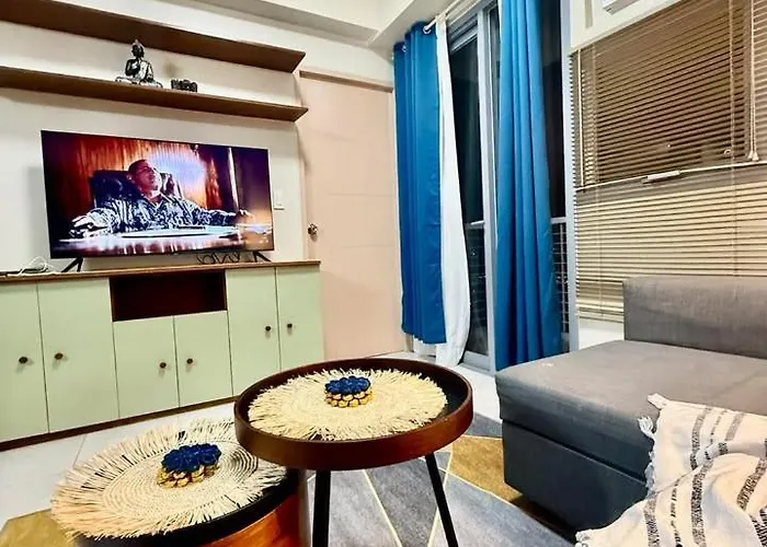 Franco 3br 2bath 2balcony Condotel 3*