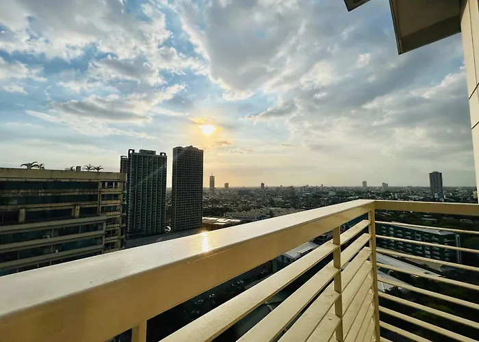 Franco 3br 2bath 2balcony Condotel Aparthotel 3*
