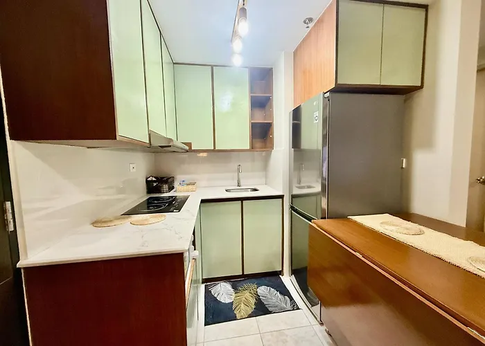 Franco 3br 2bath 2balcony Condotel