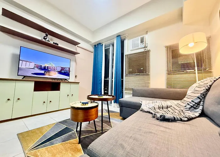 Franco 3br 2bath 2balcony Condotel Manila