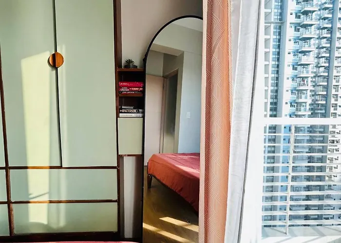 Franco 3br 2bath 2balcony Condotel 3* Manila